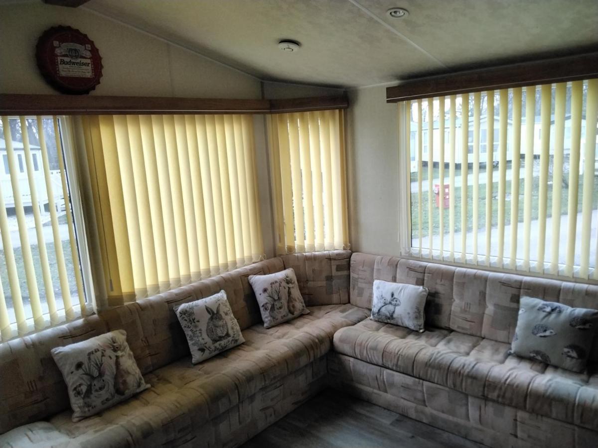 19 Laurel Close Highly Recommended 6 Berth Holiday Home With Hot Tub In Prime Location Tattershall Dış mekan fotoğraf