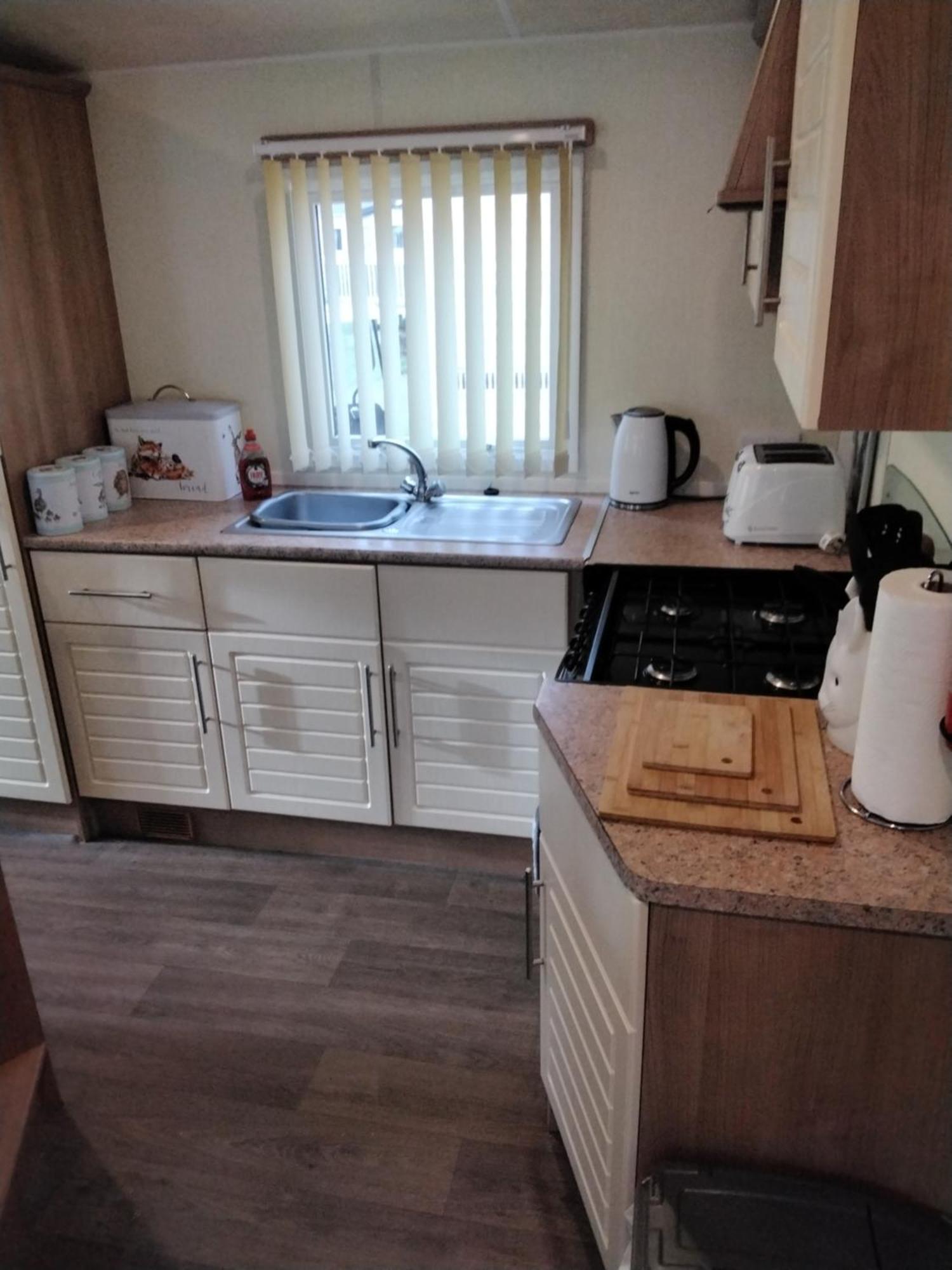 19 Laurel Close Highly Recommended 6 Berth Holiday Home With Hot Tub In Prime Location Tattershall Dış mekan fotoğraf